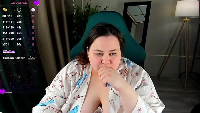 MoonlitAdele's Live XXX Chat