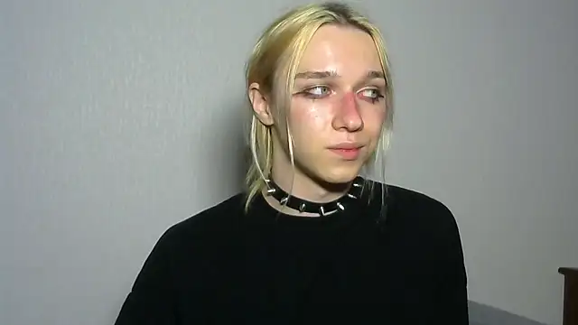 icebenz Adlı Modelin Canlı XXX Sohbeti