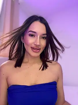 Bella-taylorr's Live XXX Chat