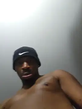 007Giovani's Webcam Show