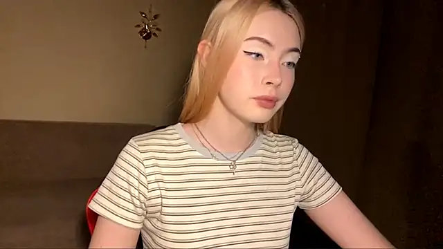 JacquiKelder Adlı Modelin Canlı XXX Sohbeti