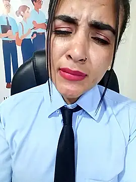 MAYE__13 Live XXX Chat