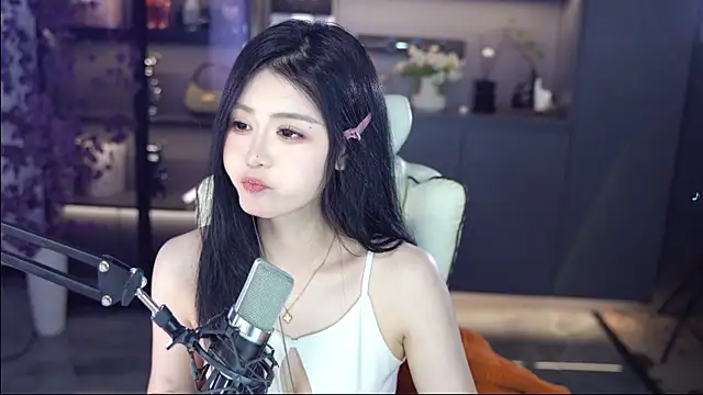 Seraphinei 网络视讯表演