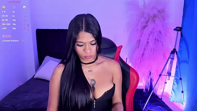 Yara_shine22's Live XXX Chat