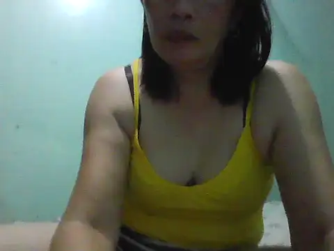 momshe2026 Webcam-Show