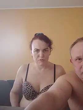 paradise777777's Live XXX Chat