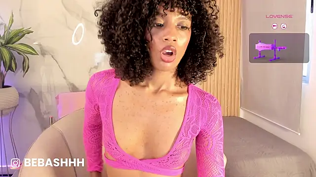 Fyre_divinen Live XXX chat