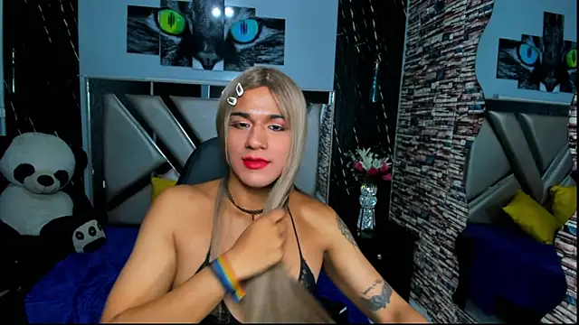 Karina_Cutee webcam show