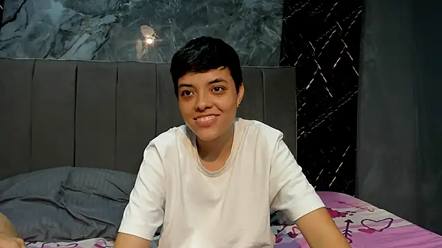 Chat XXX en directo de ariloe_quintero