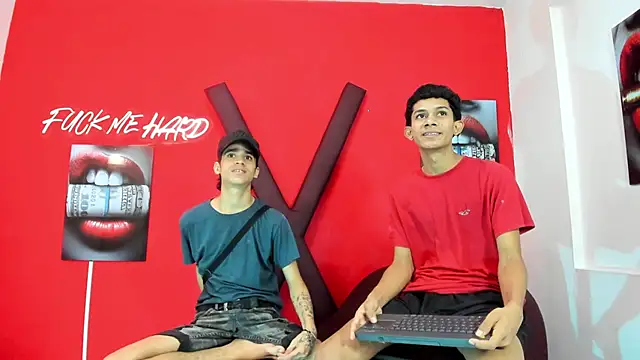 TWINKS_BOYSX's Live XXX Chat