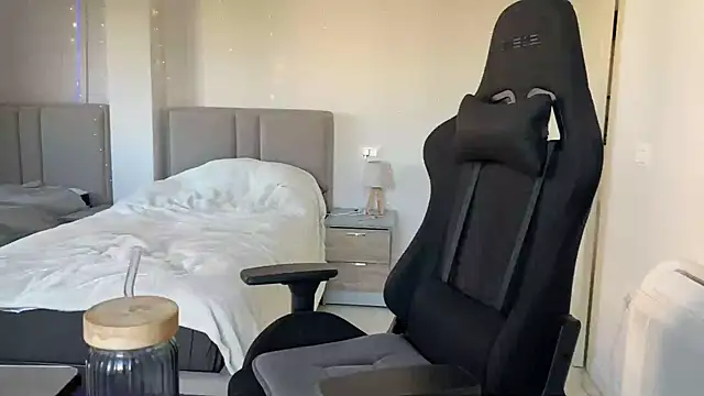 PrincesSsLilu live XXX chat