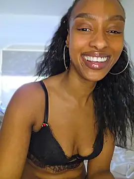 Show de webcam de Hazel_Dollxx