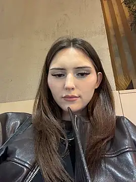 AnitaFly 现场XXX聊天