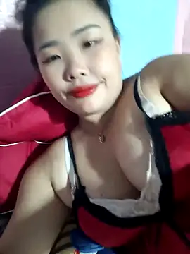 Irene-01 Adlı Modelin Canlı XXX Sohbeti