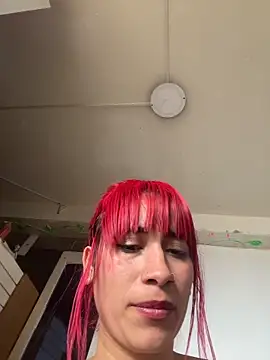 monserrat_towers' Live XXX Chat