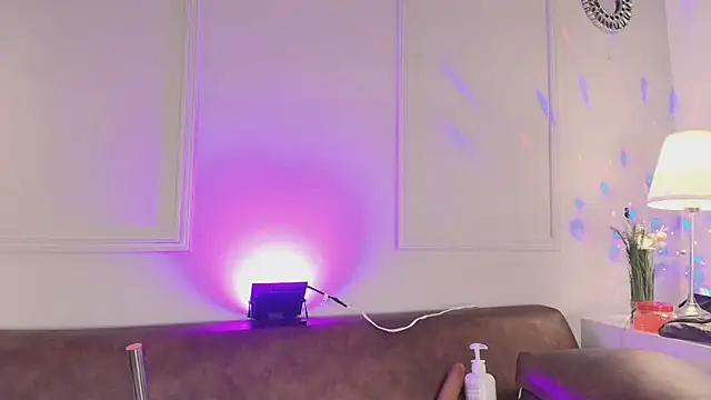 kittyblooms Live XXX-chat