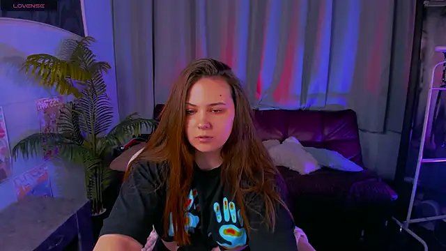 Онлайн чат XXX MireyaLin