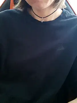 Aashikalaa's Live XXX Chat