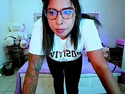 indiantopaz694u live XXX chat