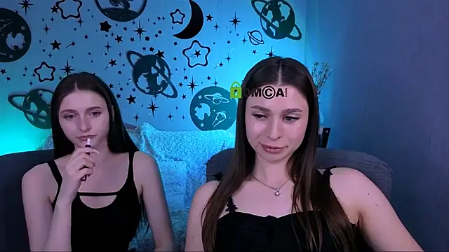 nekky_mouse Adlı Modelin Canlı XXX Sohbeti