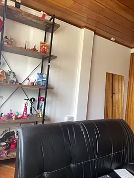 Chat +18 de ADONIS_ART01 ao vivo