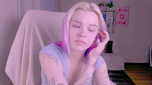 Chat XXX en directo de Hot_Blonda
