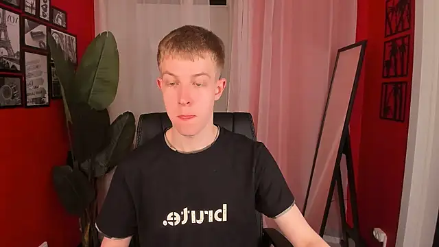 XXX chat uživo modela Dylan_Norton