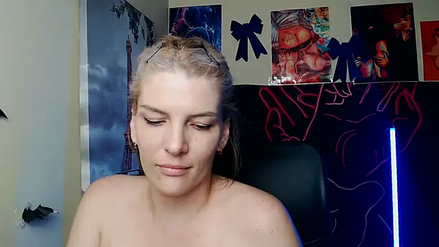 VanessaRey_ Chat XXX in diretta