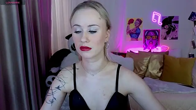 XXX chat uživo modela SashaBrooks