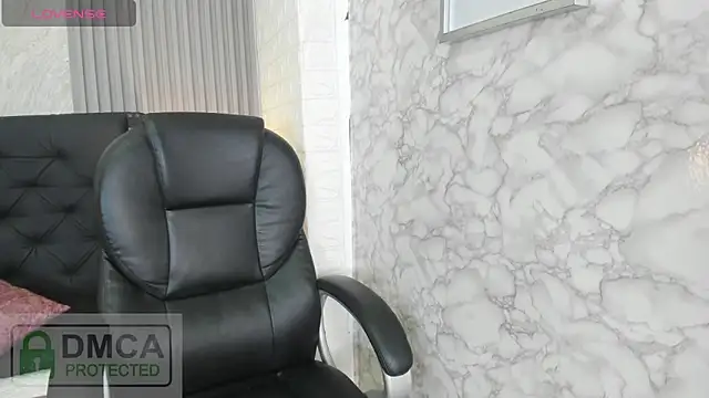Chat +18 de alicy__torres ao vivo