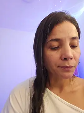 Chat XXX Live miaeyex