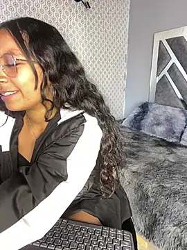 CassiePink_'s Live XXX Chat