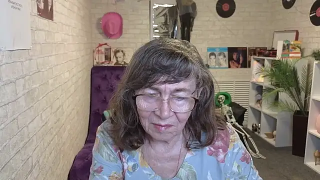 Betty_Brickn Live XXX chat