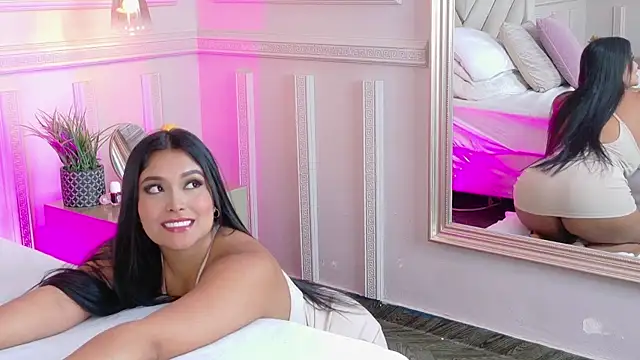 Kendall-Moll Live XXX Chat