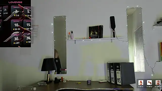 xxKamadevaxx's Live XXX Chat