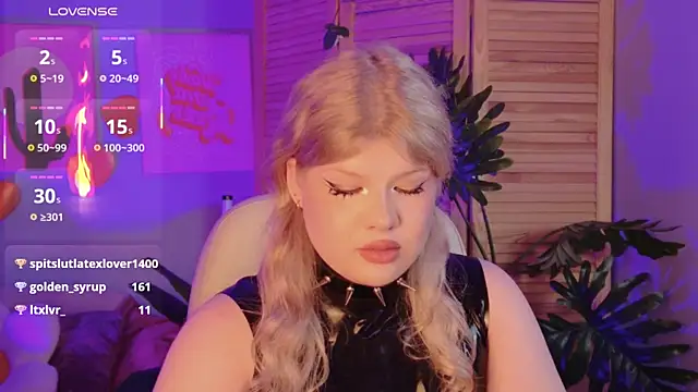 Онлайн чат XXX LilithNlsn