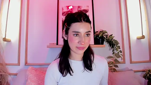 XXX chat uživo modela Nanami_
