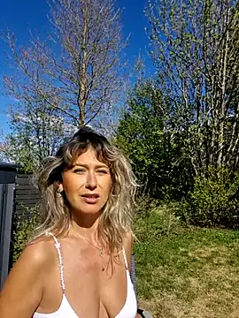 Chat XXX ao vivo de CelynaRoss