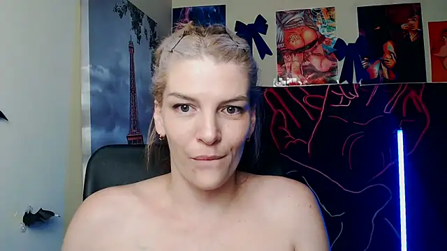 Chat XXX en directo de VanessaRey_