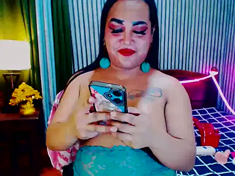 CumFactoryLuna Pertunjukan Webcam