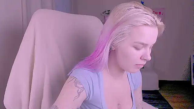 Chat XXX ao vivo de Hot_Blonda