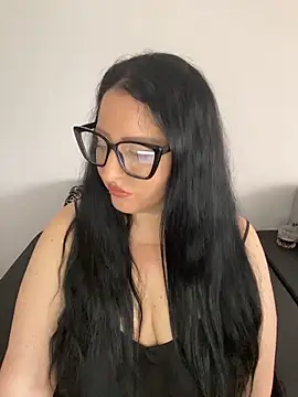 دردشة Gya__Lovely الجنسية المباشرة