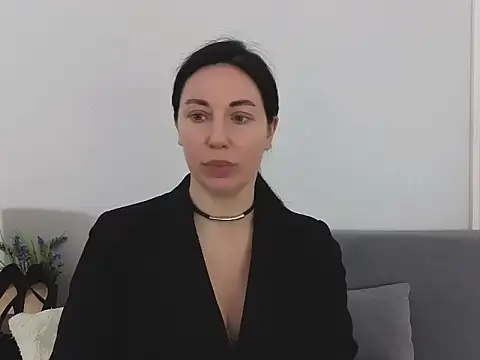Онлайн чат XXX MiaFair