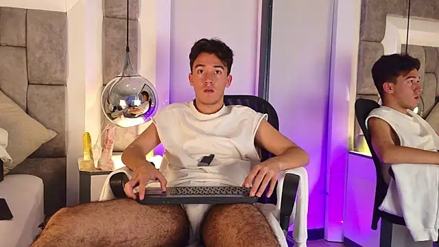 Austin_Reedss Obrolan Langsung XXX