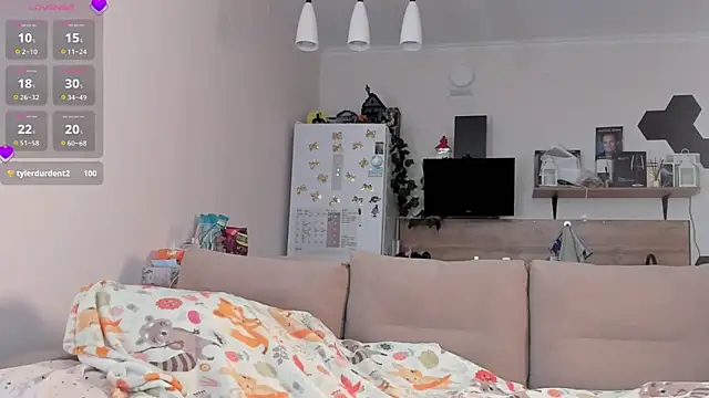 Hot__K élő XXX-chatje