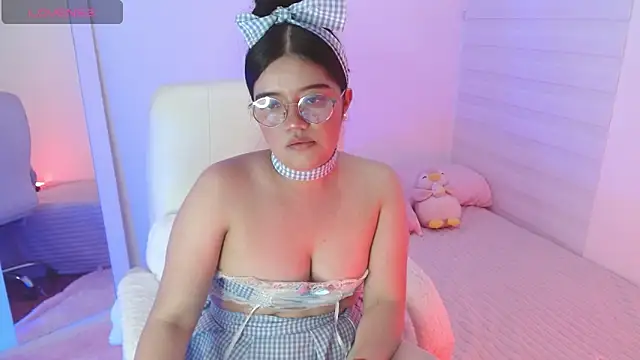 magicrainbow8 – Live XXX-chat