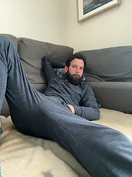 Michel_huge's Webcam Show