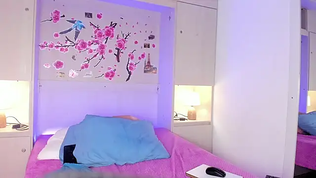 TaylorBloom élő XXX-chatje