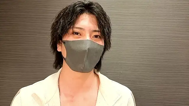 CHROME-kun925 élő XXX-chatje