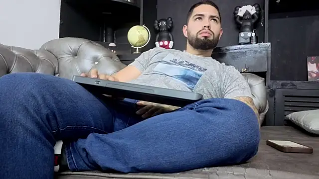 matteosantos webkamerás műsora